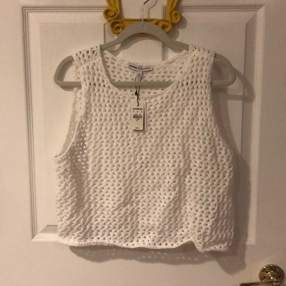 NEW EXPRESS White sweater crop top